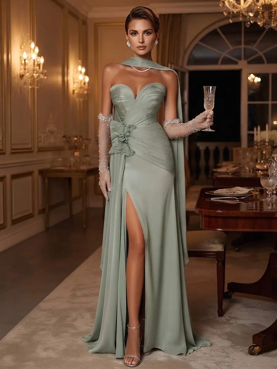 Trumpet/Mermaid Strapless Sweetheart Long Evening Dresses with 3D Floral & Split Side — view 1