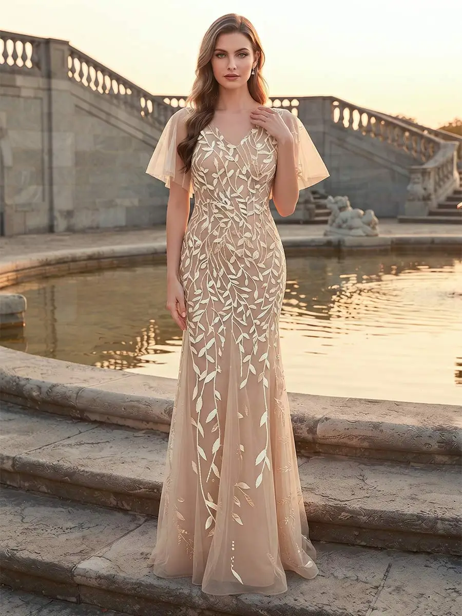 Trumpet/Mermaid V-Neck Short Sleeves Floor-Length Formal Dresses With Sequins — view 1