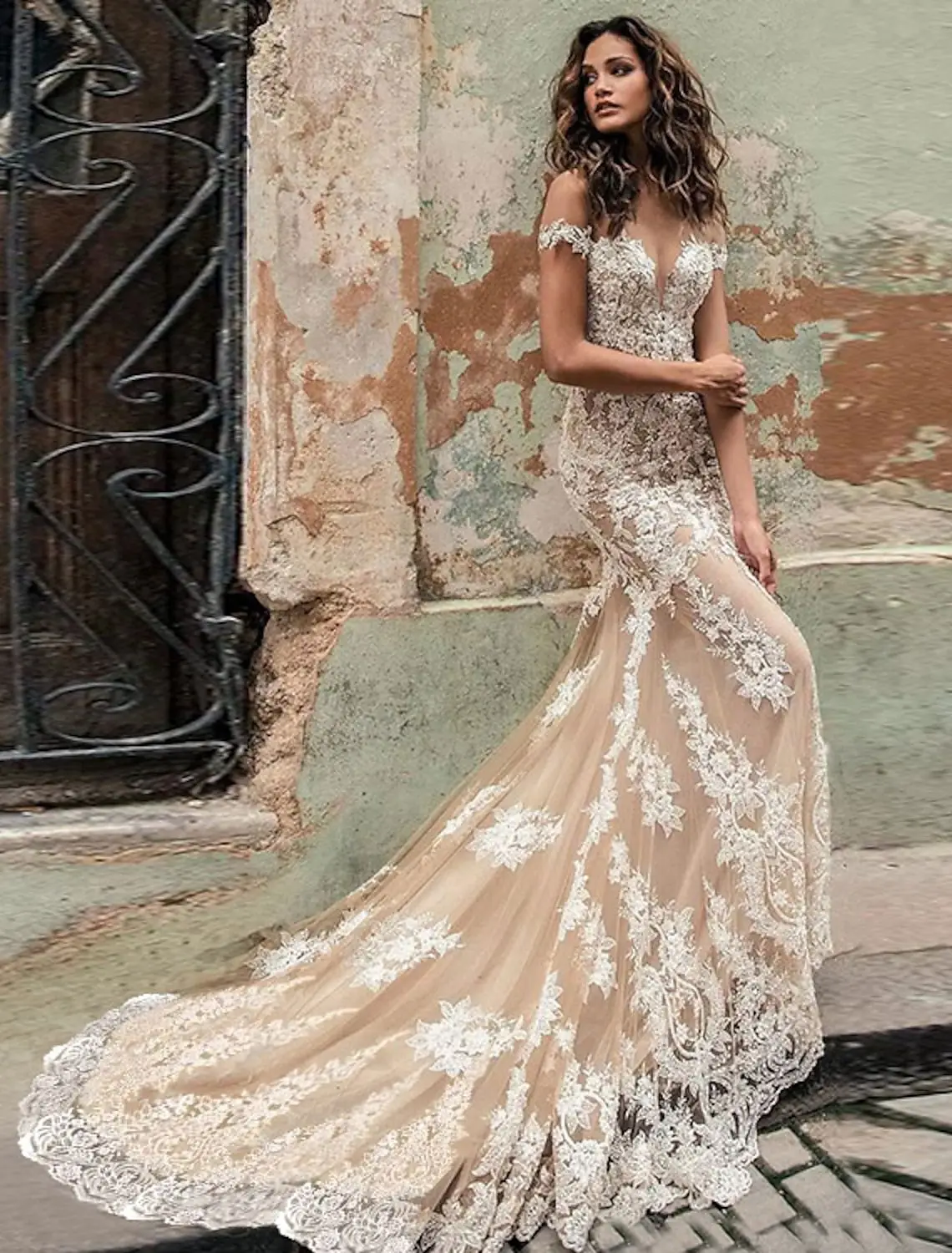 Tulle Mermaid Floor-Length Wedding Dress — LV14427957 — view 1