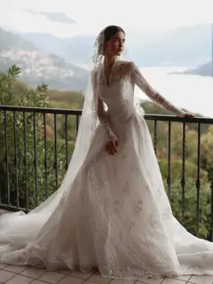 Timeless Lace V-Neck Long Sleeve with Cathedral Veil — SW278 Ivory wedding dress, view 4