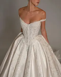 Lace Embroidery Satin Train — SW163 Ivory wedding dress, full-length side view