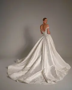 Lace Embroidery Satin Train — SW163 Ivory wedding dress, view 4