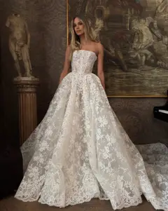 Strapless Floral Lace with Veil — SW212 Ivory wedding dress, view 4