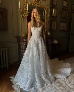 Strapless Lace A-Line with Scalloped Train — SW220 Ivory wedding dress, close-up detail