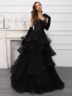 A-Line/Princess Sweetheart Long Tulle Dresses with Ruffles — view 3