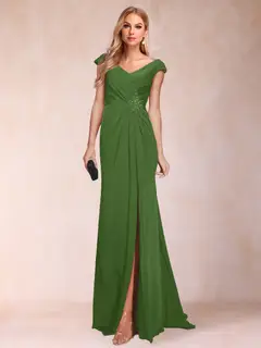 Sheath/Column V-Neck Ruched Mother of the Bride Dresses with Appliques & Split Side — view 62