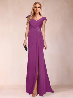 Sheath/Column V-Neck Ruched Mother of the Bride Dresses with Appliques & Split Side — view 64