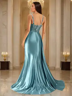 Trumpet/Mermaid Spaghetti Straps Ruched Long Evening Dresses with Split Side & Appliques — view 2
