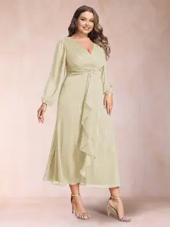 A-Line/Princess Crossover V-Neck Long Sleeves Ruffled Plus Size Evening Dresses — view 9