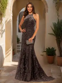 Trumpet/Mermaid Halter Sleeveless Applique Prom Dresses — view 24