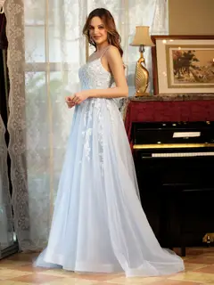 A-Line/Princess Tulle Spaghetti Straps Applique Long Prom Dresses — view 4