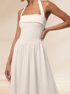 A-Line/Princess Halter Sleeveless Basque Waist Prom Dresses — view 2
