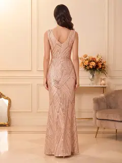 Trumpet/Mermaid Scoop Sleeveless Floor-Length Formal Dresses With Sequins — view 2