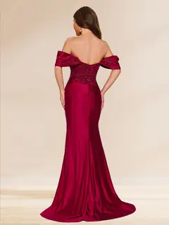 Sheath/Column Off-the-Shoulder Sweep Brush Train Evening Dresses with Split Side & Appliques — view 2
