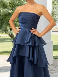 A-Line/Princess Strapless Ruffle Tiered Prom Dresses with Split Side — view 4