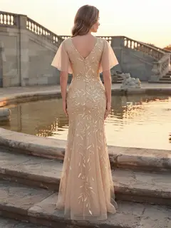 Trumpet/Mermaid V-Neck Short Sleeves Floor-Length Formal Dresses With Sequins — view 2