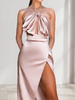 Sheath/Column Halter Ruched Long Prom Dresses with Split Side — view 2