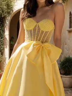 A-Line/Princess Sweetheart Sheer Corset Beaded Prom Dresses with Bow — view 3