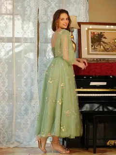 A-Line/Princess V-Neck Tulle Prom Dresses with Bowknot & Embroidery — view 2