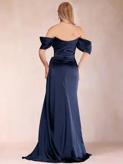Trumpet/Mermaid Off-the-Shoulder Ruched Mother of the Bride Dresses with Rhinestone — view 2