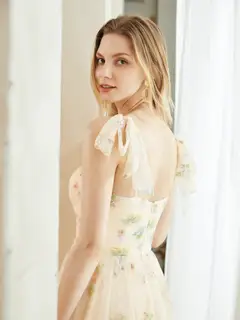 Retro A-Line Tulle Embroidery Long Prom Dresses with Spaghetti Straps — view 5