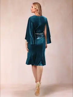A-Line/Princess Scoop 3/4 Sleeves Knee-Length Evening Dresses with Sash — view 2