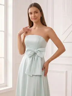 A-Line/Princess Strapless Sleeveless Floor-Length Evening Dresses with Bowknot & Ruched — view 3