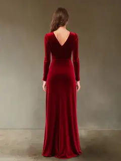 Sheath/Column V-Neck Long Sleeves Velvet Ruched Evening Dresses with Side Slit — view 2