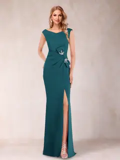Sheath/Column V-Neck Sleeveless Ruched Mother of the Bride Dresses with Split Side & Bow(s) — view 61