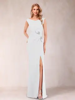 Sheath/Column V-Neck Sleeveless Ruched Mother of the Bride Dresses with Split Side & Bow(s) — view 63