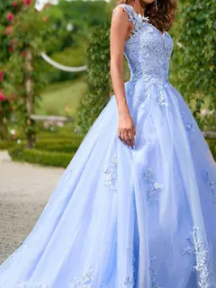 Ball Gown Sweetheart Sleeveless Lace Prom Dresses — view 3