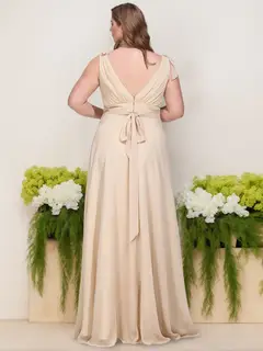 A-Line/Princess V-Neck Sleeveless Floor-Length Plus Size Bridesmaid Dresses with Bowknot — view 2