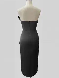 Sheath/Column Strapless Sleeveless Tea-Length Ruched Bridesmaid Dresses with Slit — view 2