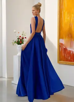A-Line/Princess Halter Sleeveless Floor Length Sexy Bridesmaid Dresses with Opened Back — view 4