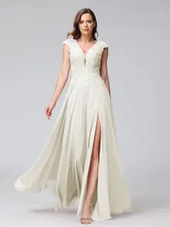 A-Line/Princess V-Neck Sleeveless Chiffon LongBridemaid Dresses With Applique Split Side — view 21