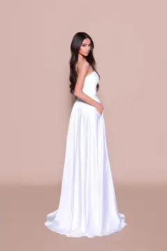 Iris — view 4
