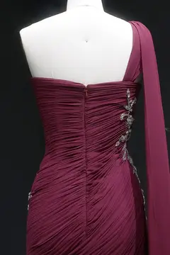 Elowen — Sheath — One-Shoulder — view 25