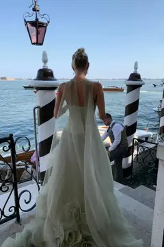 Cleo — view 5