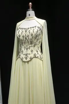 Uma — A-Line — view 4