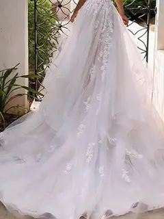 Sweetheart Spaghetti Strap Tulle A-Line Wedding Dress — LV94717493 — view 5