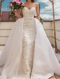 Strapless Lace Ball Gown Floor-Length Wedding Dress — LV14591797 — view 1