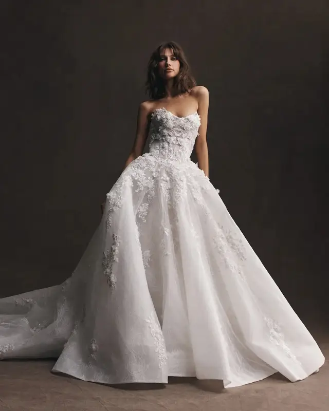 Strapless 3D Floral Embroidery Train Wedding Dress — SW574