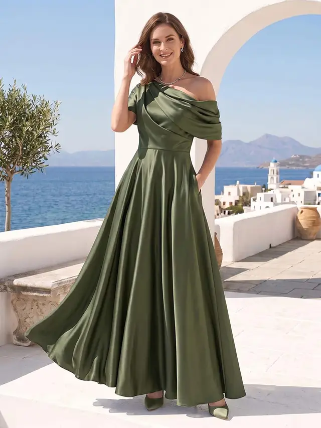 A-Line/Princess One-shoulder Half Sleeve Mother of the Bride Dresses with Ruffles