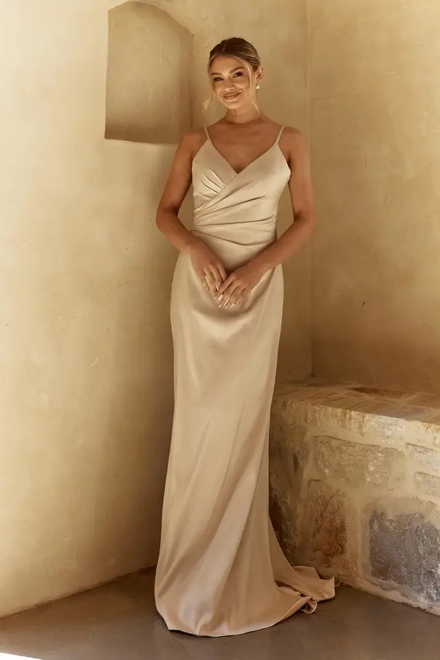 Women's V-Neck Bridesmaid Dress for Wedding Party