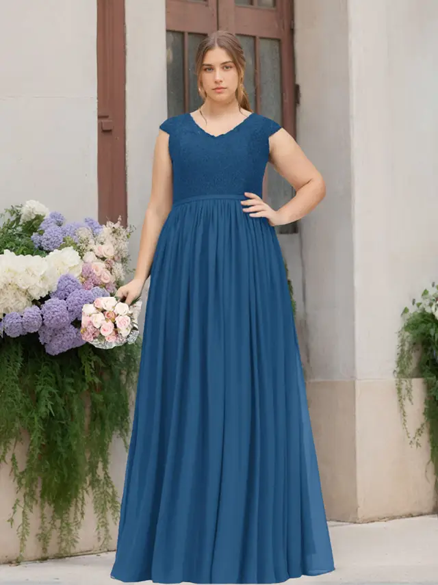 A-Line/Princess Scoop Neck Short Sleeves Floor-Length Plus Size Bridesmaid Dresses with Embroidery
