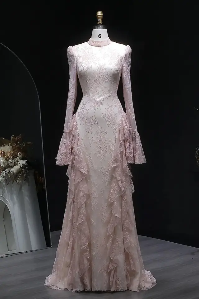 Elowen — Sheath — High Neck — Evening Gown