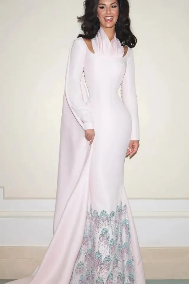 Sage — Mermaid — High Neck — Evening Gown