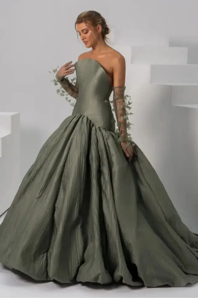 Maeve — Ball Gown — Strapless