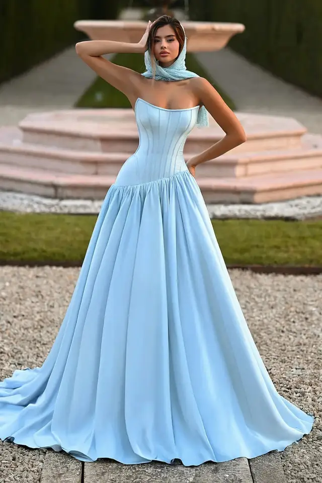 Willow — Ball Gown — Strapless — Mini