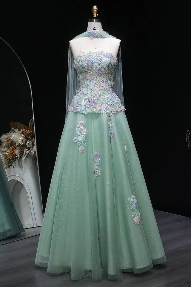 Women's Strapless Tulle Evening Gown with Corset Bodice for Formal Evening Events